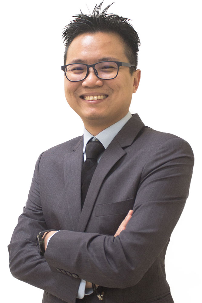 Dr Low Kwai Siong