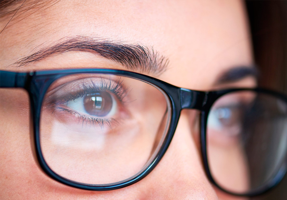 How I wish I never need eye-glasses in these situations